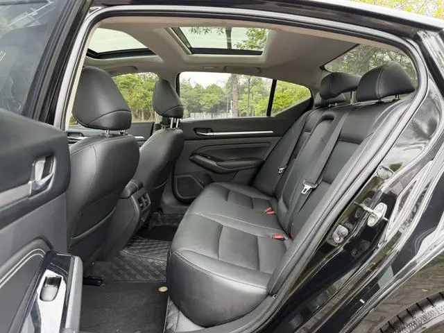 Nissan Teana 2.0 L XL Comfort Edition