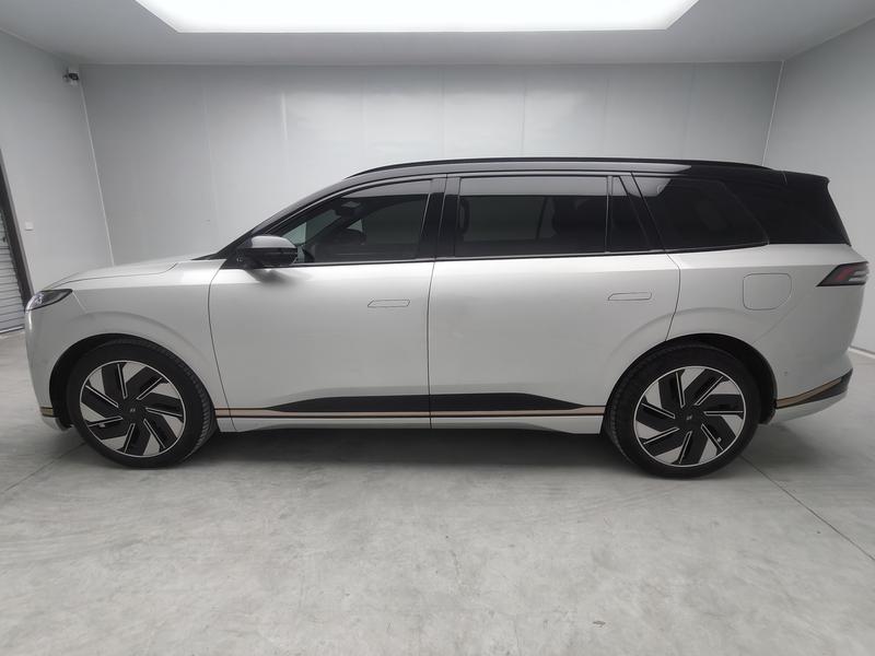 Dongfeng Yipai Eπ 008 2024