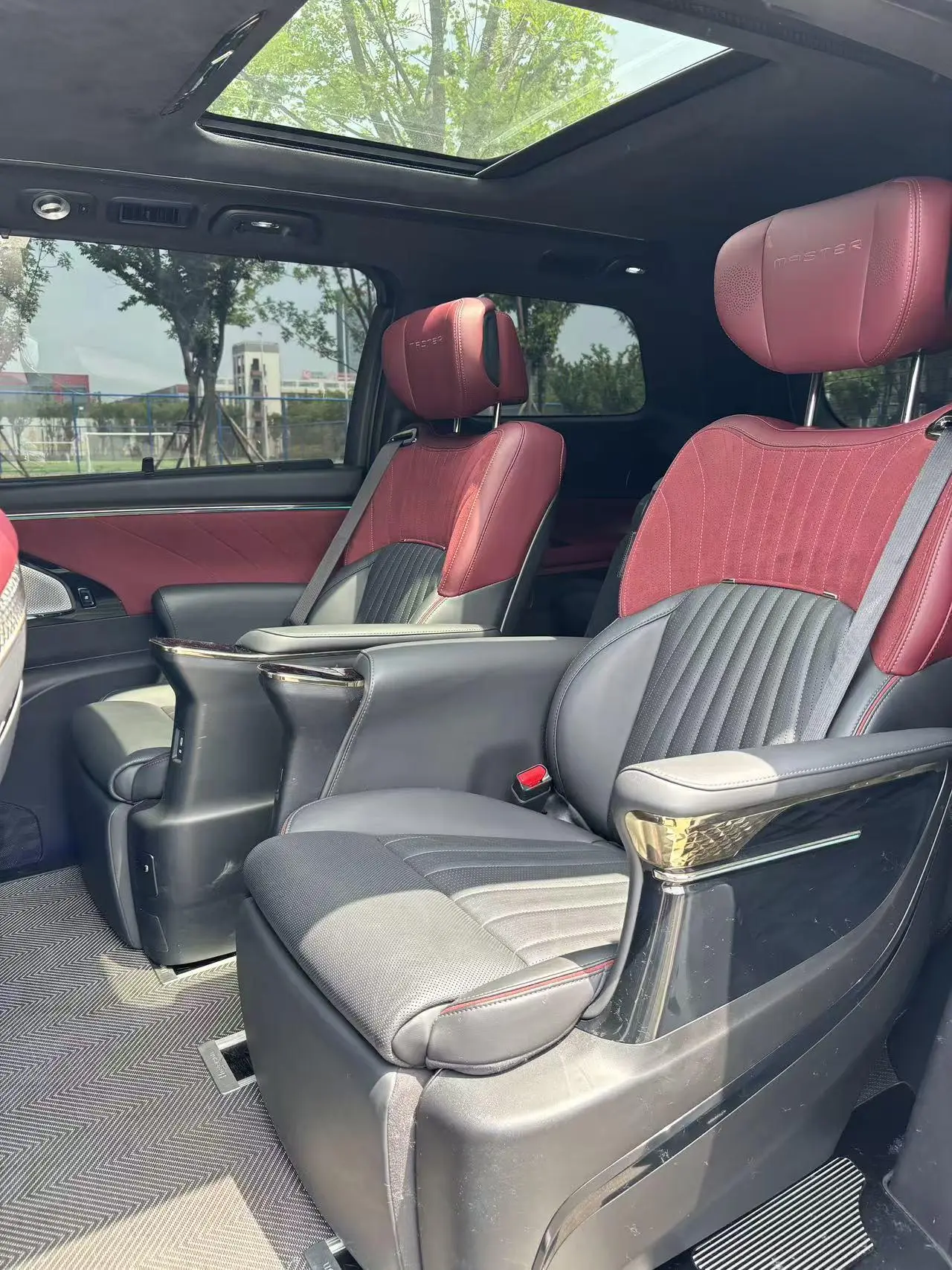 GAC Trumpchi M8 Master Series 2.0 TGDI Pioneer Edition