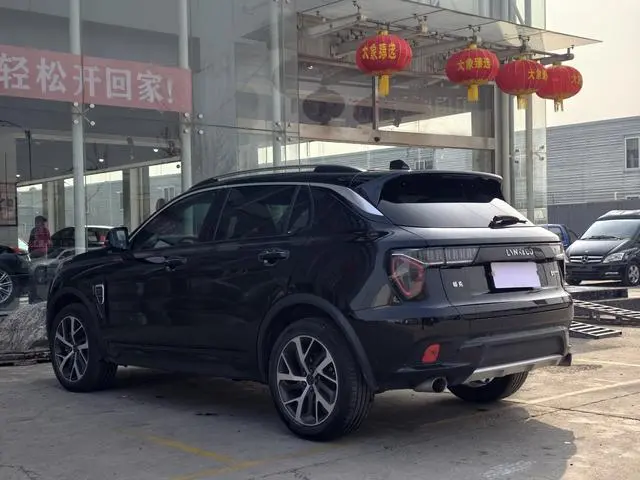 LYNK & CO Lynk 01 2.0T four-wheel drive Jin Pro version Country VI