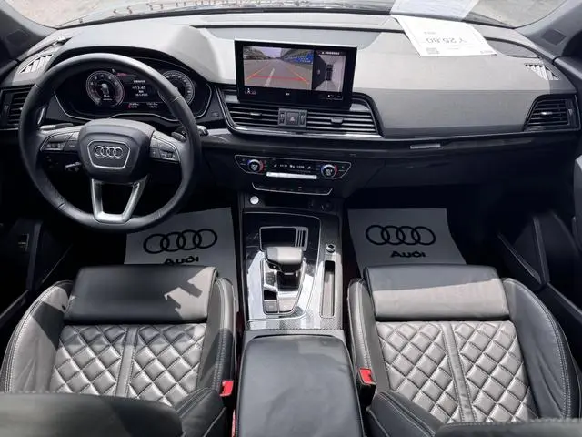 Audi Audi Q5L Sportback 45 TFSI Premium selection