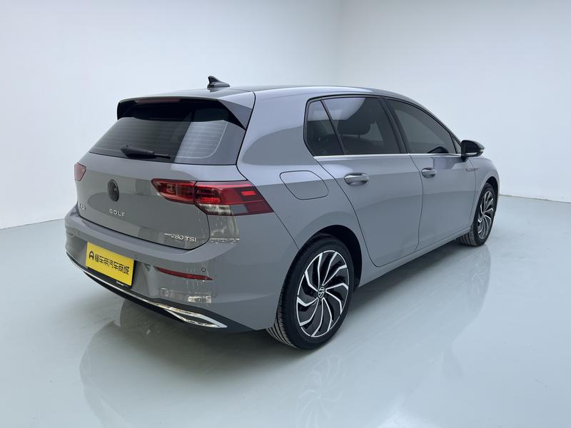 Volkswagen golf 2023