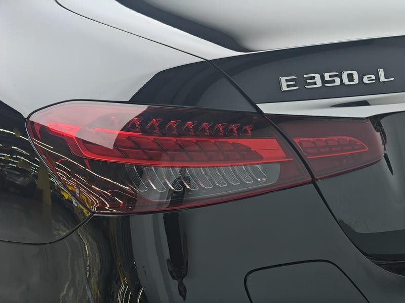 Mercedes-Benz Mercedes Benz E-Class PHEV 2022