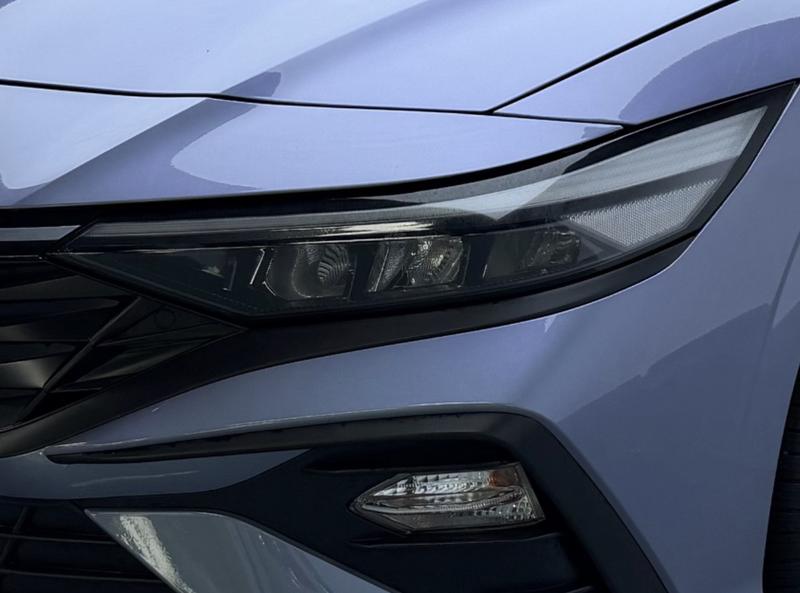 Hyundai Elantra 2023