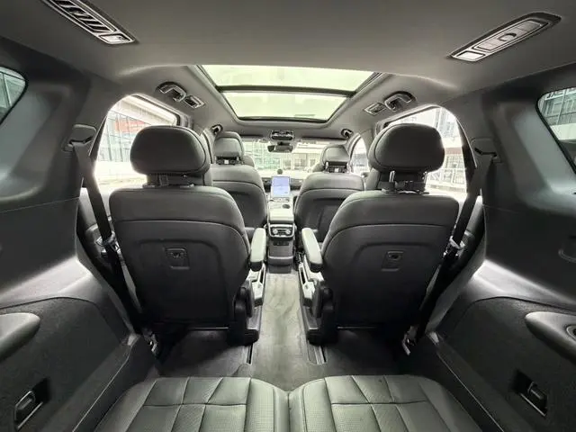 NIO NIO ES8 580KM base version six seats