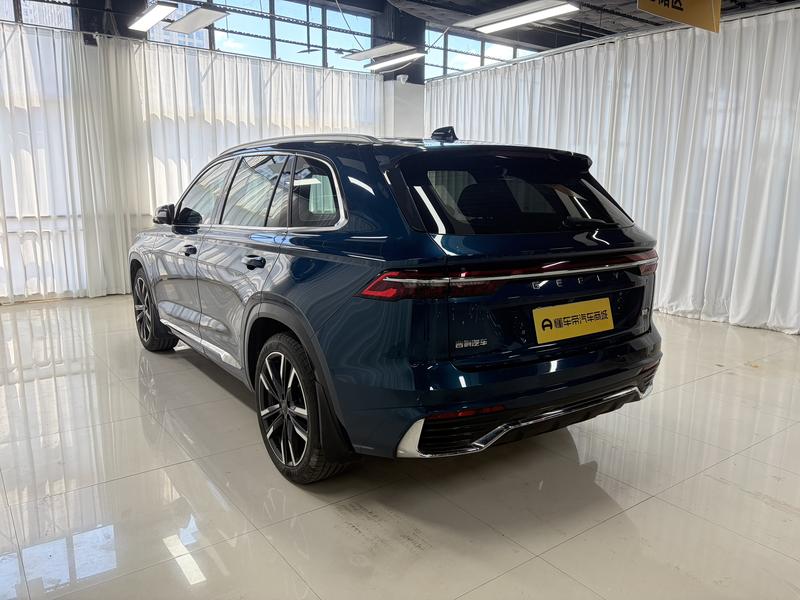 Geely Emgrand L 2021