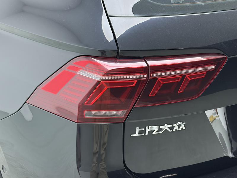 Volkswagen Tiguan L 2022