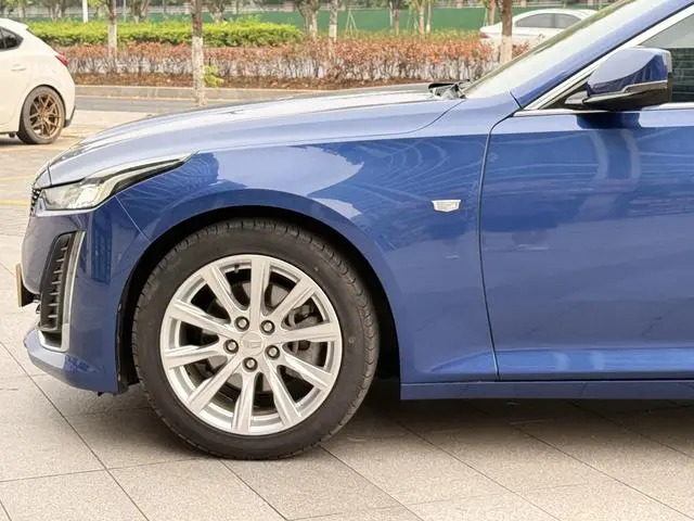 Cadillac Cadillac CT5 28T fashion type