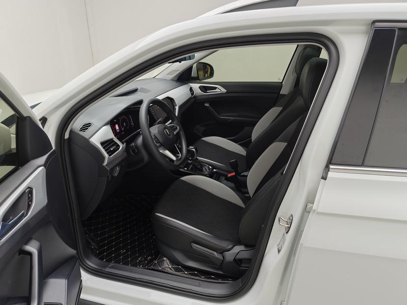 Volkswagen Explore Shadow 2021