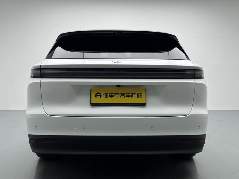 Li Auto Ideal i6 2025