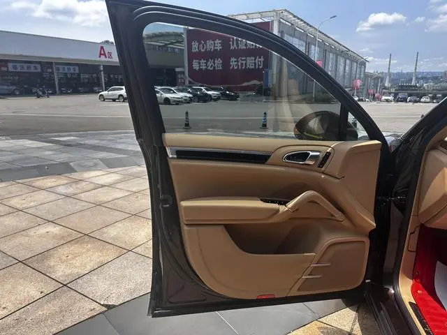 Porsche Cayenne Cayenne 3.0T