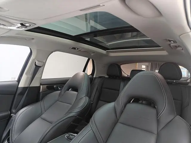 LYNK & CO Lynk 01 2.0T two-wheel drive Pro version
