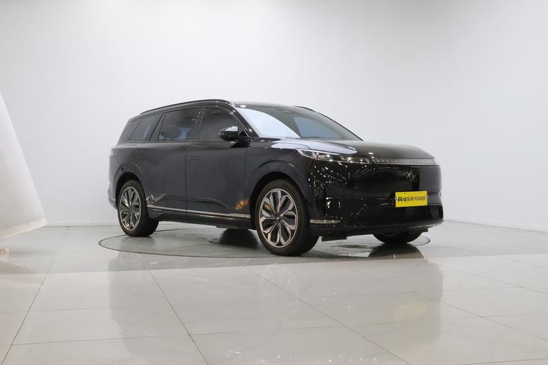 Dongfeng Yipai Eπ 008 2025