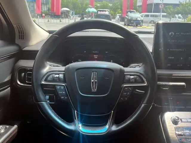 Lincoln Navigator 2.0T four-wheel drive Exclusive Edition
