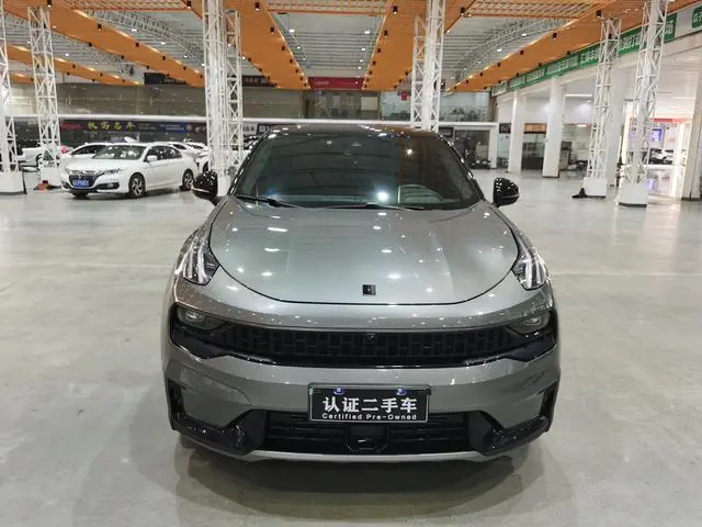 LYNK & CO Lynk 05 2.0TD four-wheel drive Halo