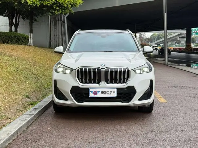 BMW BMW X1 sDrive25Li M sports suit