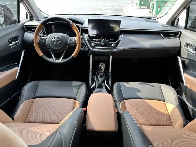 TOYOTA Fenglanda 2.0L CVT Sports version