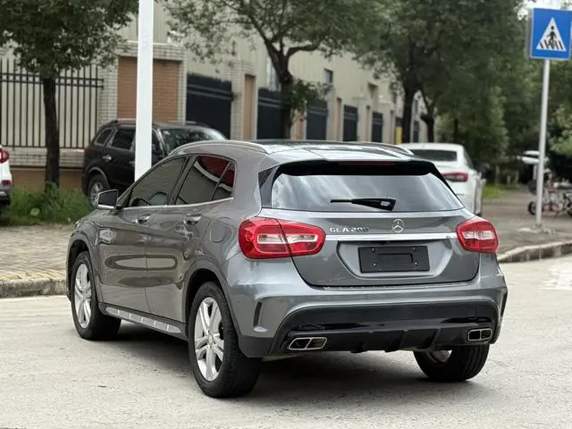 Mercedes-Benz Mercedes-Benz GLA GLA 200 dynamic type