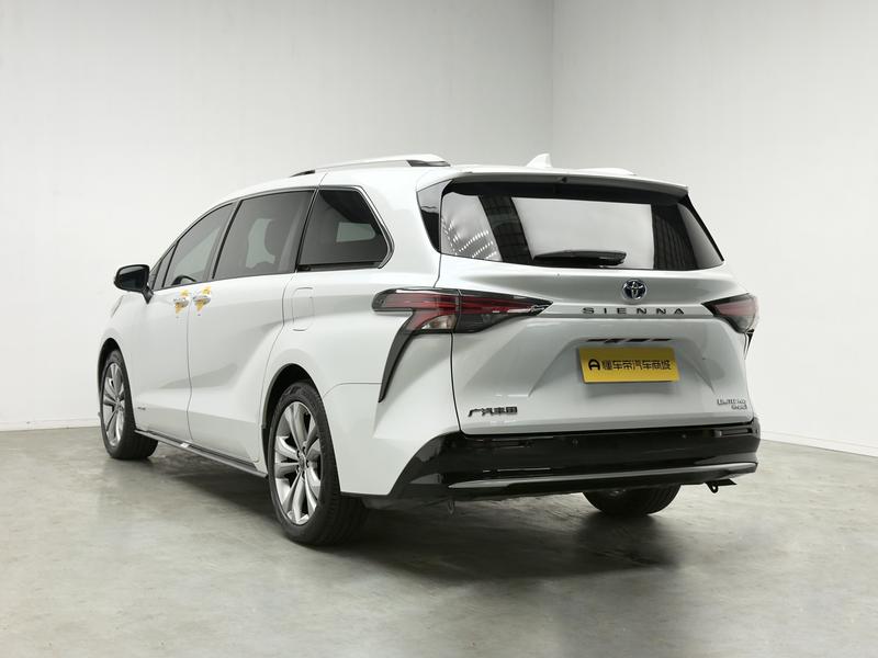 Toyota Sienna 2021