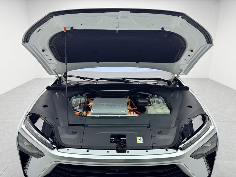 NIO NIO ES8 2020