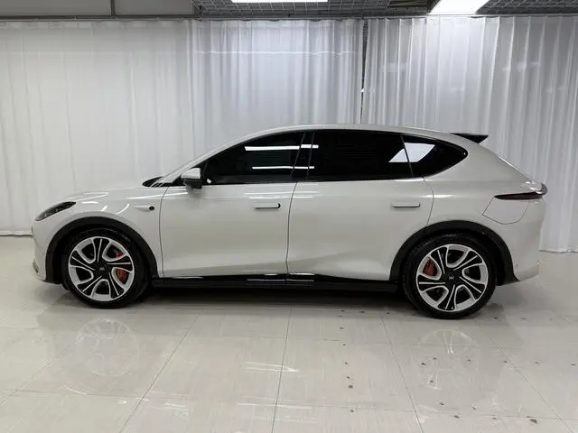 IM Zhiji LS7 Elite Rear Drive version