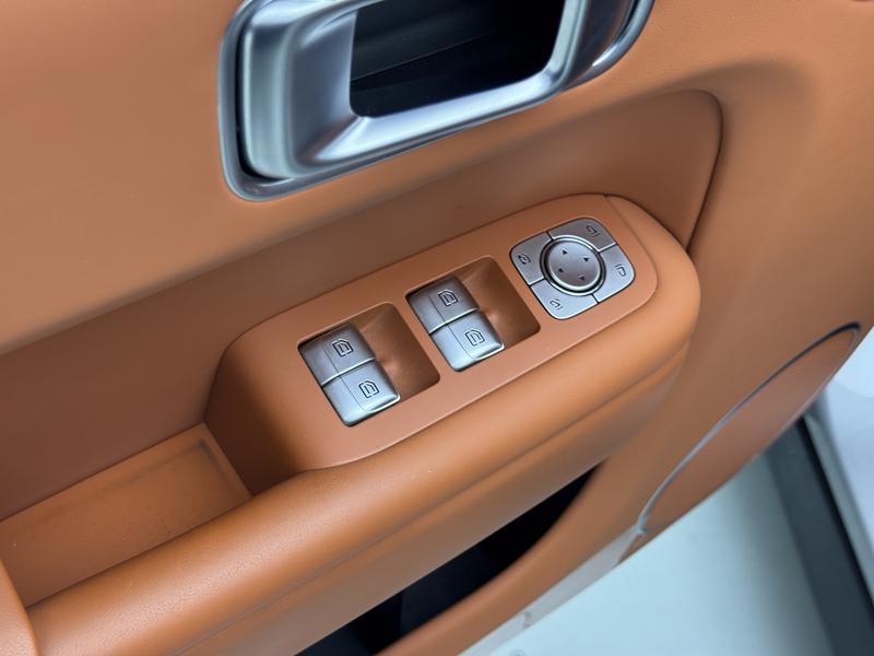 Li Auto Ideal L9 2022