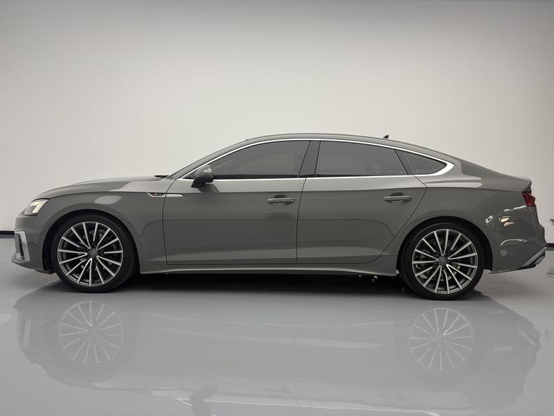Audi Audi A5 2021