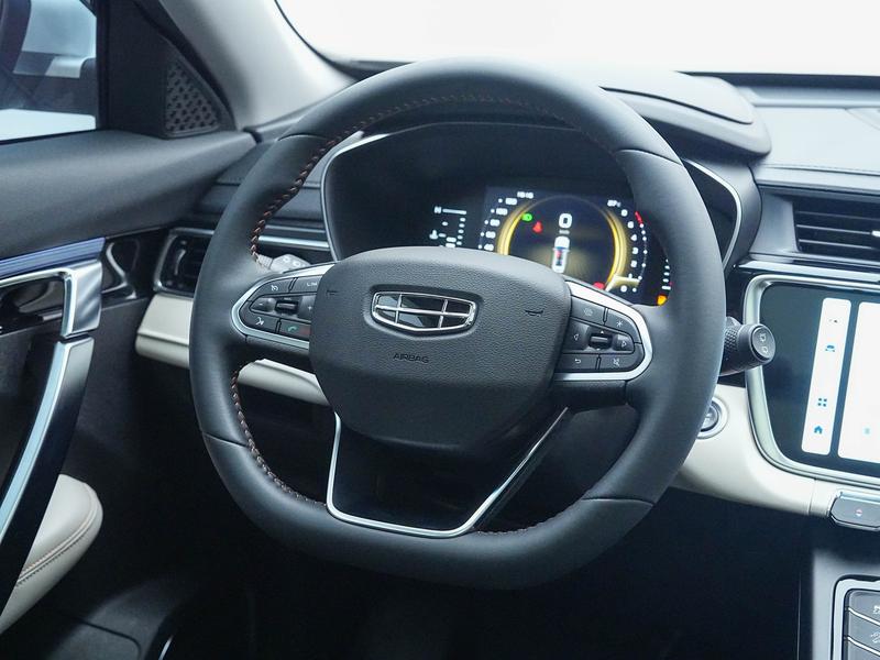 Geely Boyue 2022