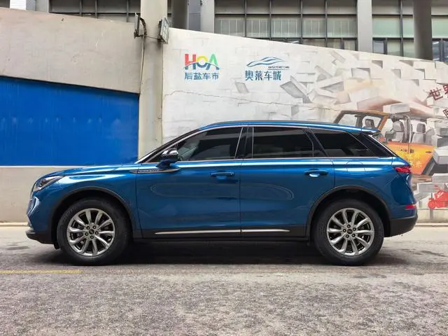 Lincoln Adventurer 2.0T two-wheel drive Exclusive edition