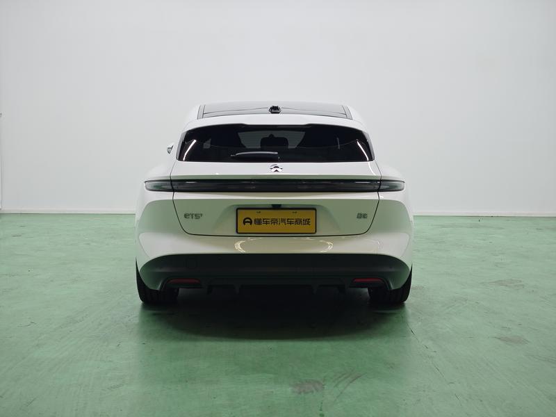 NIO NIO ET5 Touring 2024