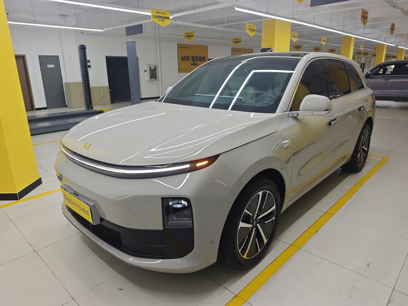 Li Auto Ideal L6 2024