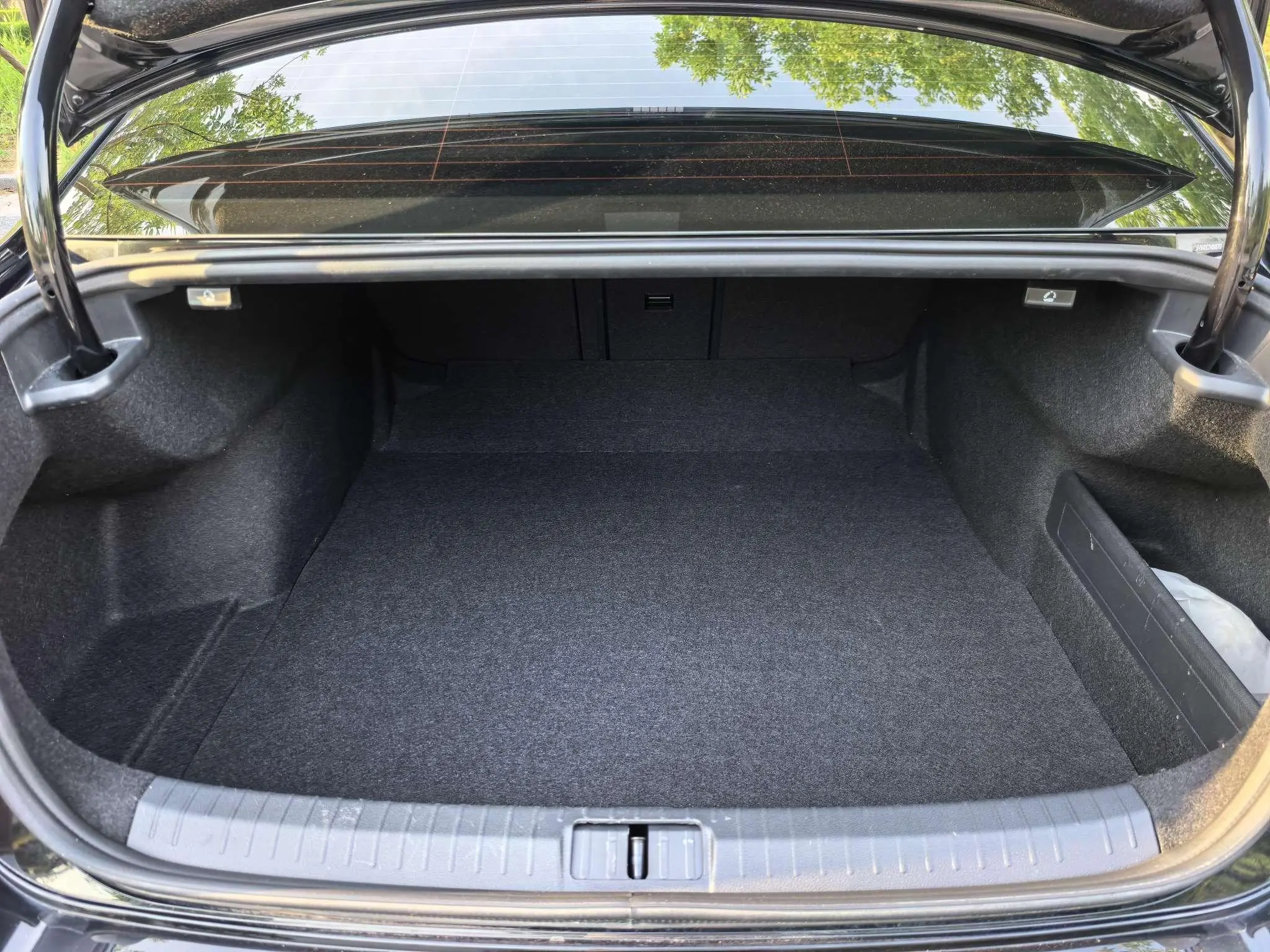 Volkswagen Magotan 330TSI DSG Luxury