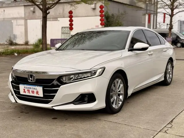 Honda Accord 260TURBO Deluxe Edition