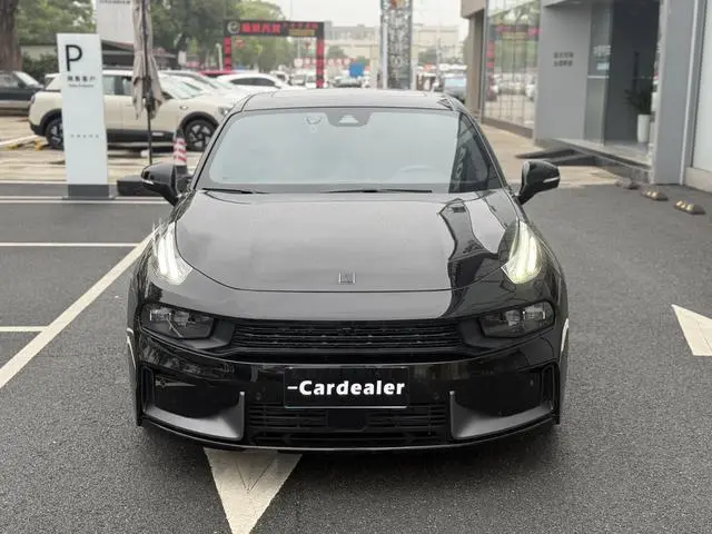LYNK & CO Lynk 03 1.5TD DCT Champion Edition
