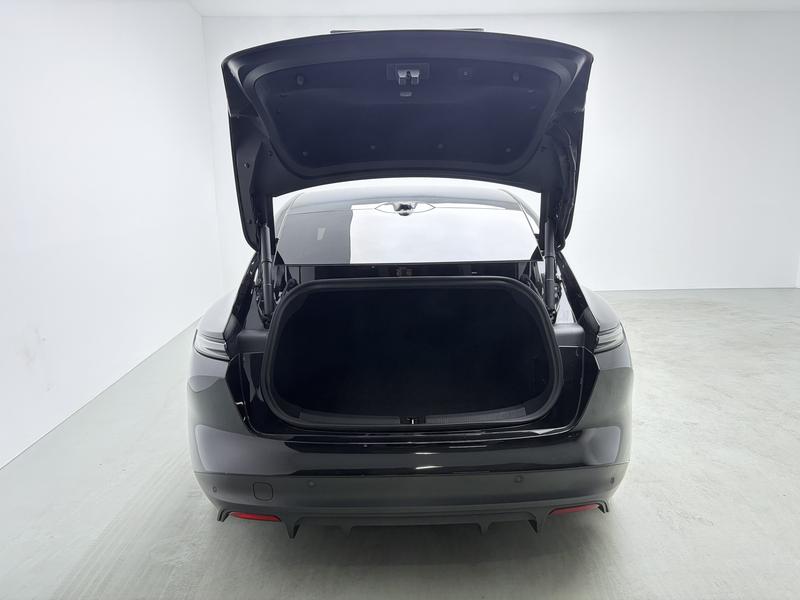 NIO NIO ET5 2024