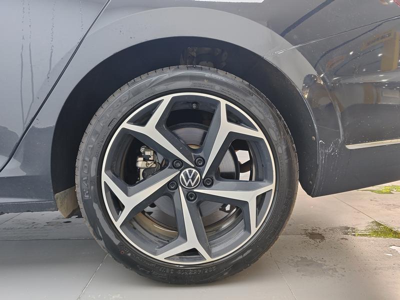 Volkswagen Passat 2024