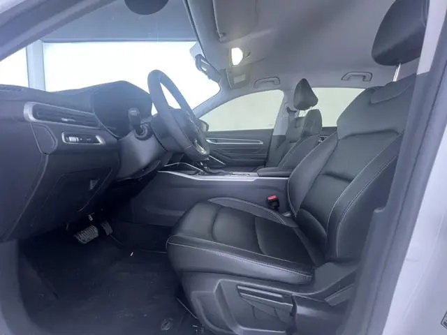 Geely Emgrand 4th generation Champion Edition 1.5L CVT Luxury