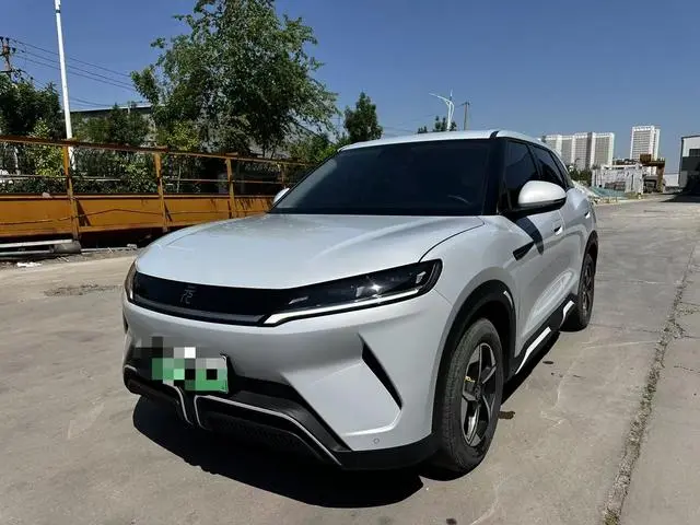 BYD Yuan UP 401KM leading type