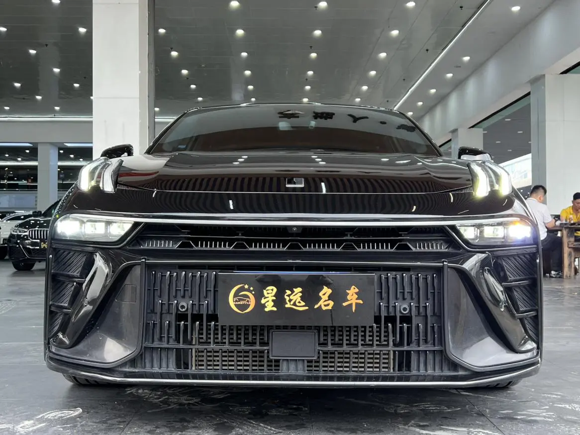 LYNK & CO Lynk 03 2.0 TD DCT Jin Pro