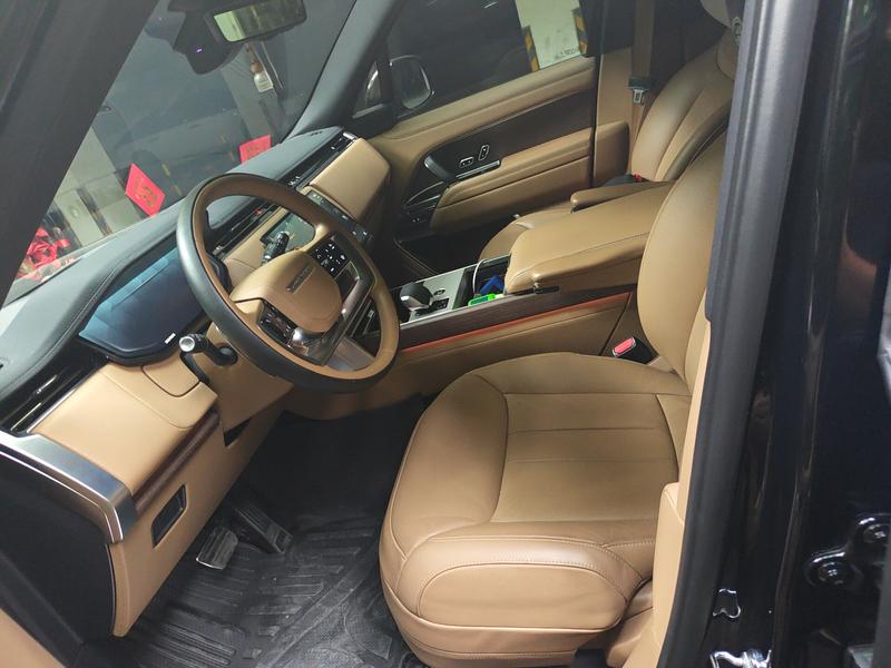 Land Rover Range Rover 2025