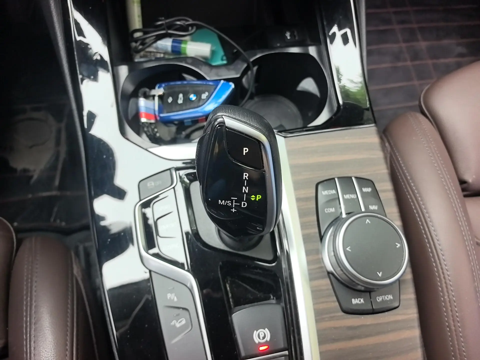 BMW BMW X3 xDrive28i M sports suit
