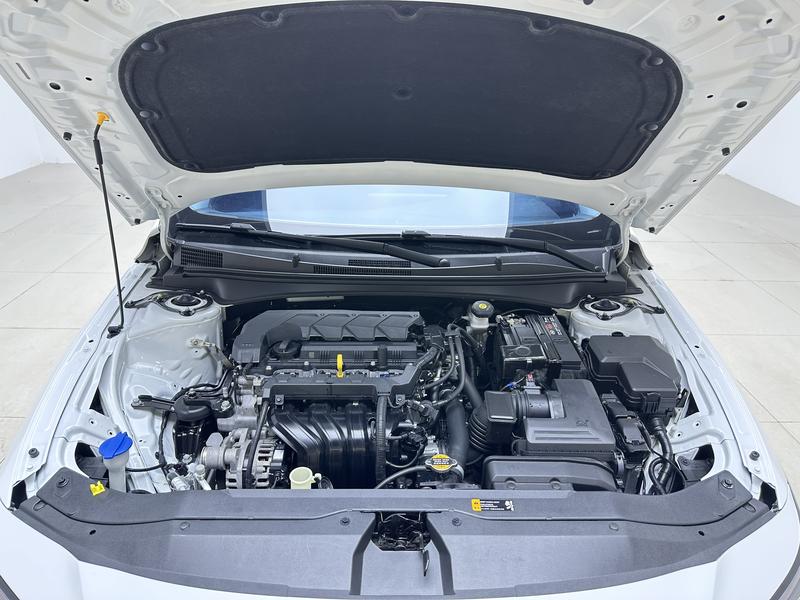 Hyundai Elantra 2023