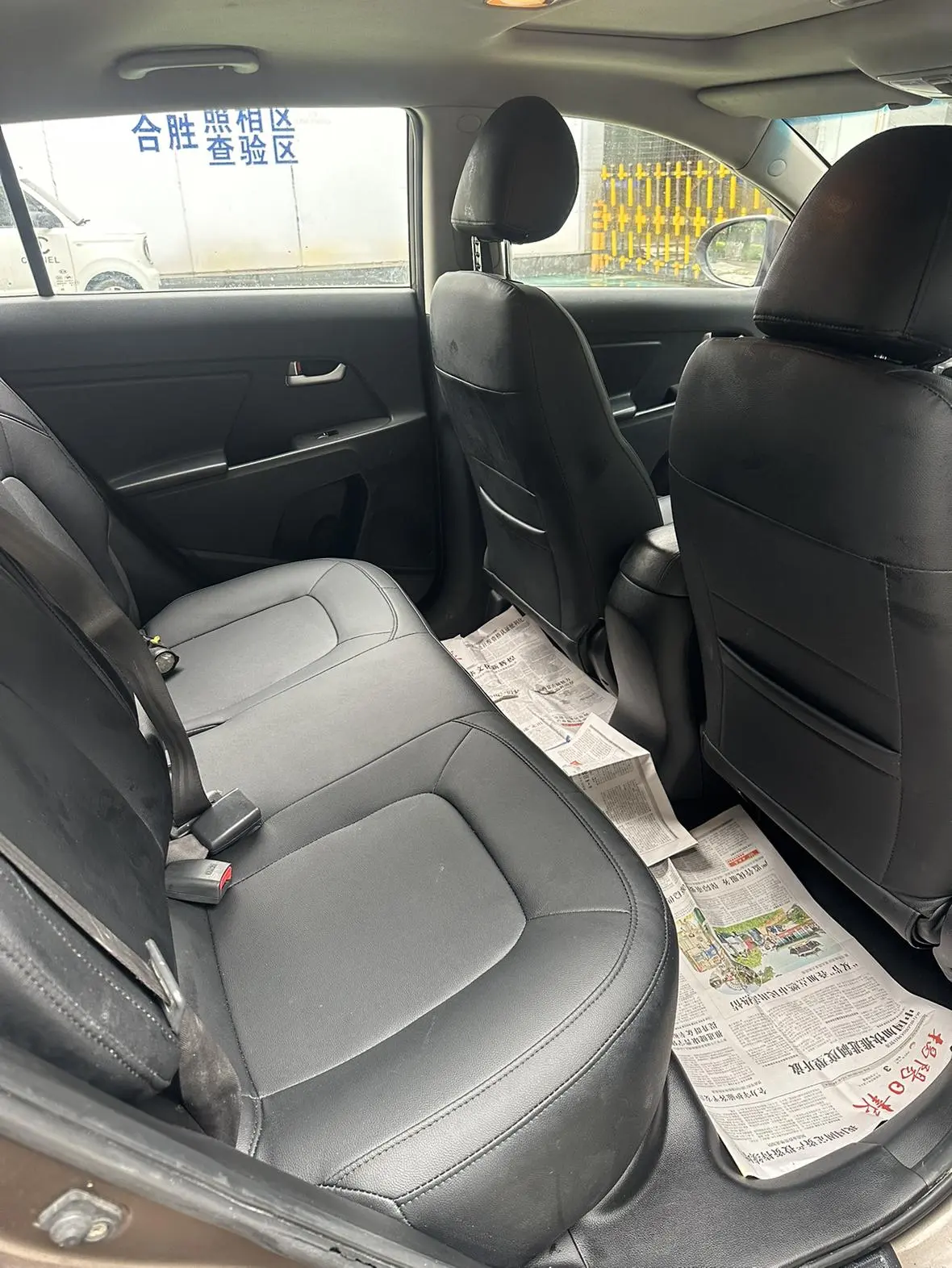 Kia Smart running 2.0L automatic two-wheel drive version Premium