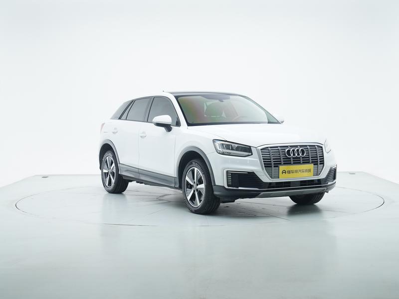 Audi Audi Q2L e-tron 2019