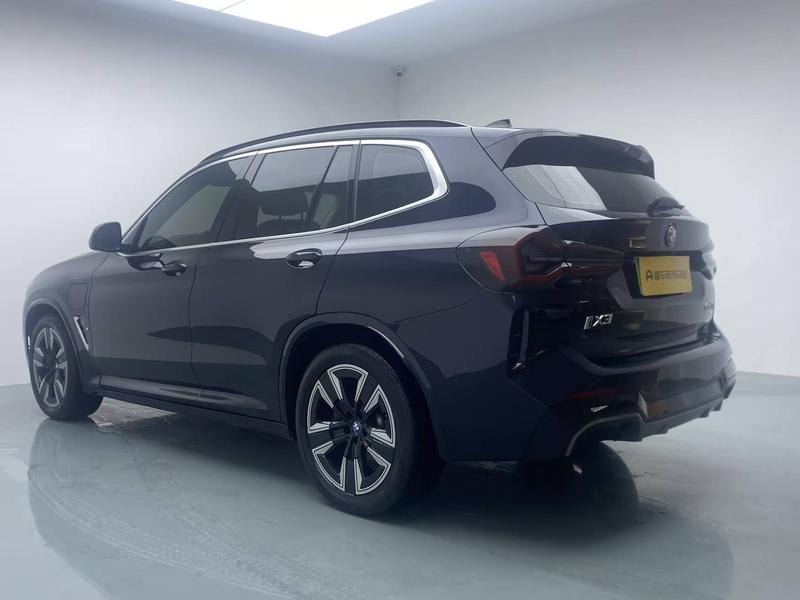 BMW BMW iX3 2022