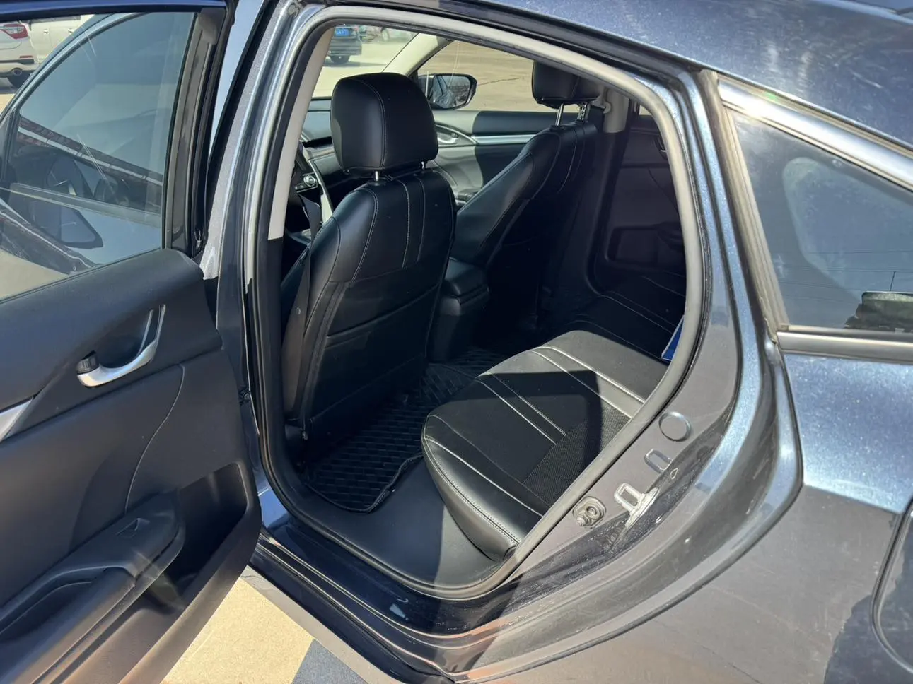 Honda Civic 220TURBO CVT Dynamic Version Country VI