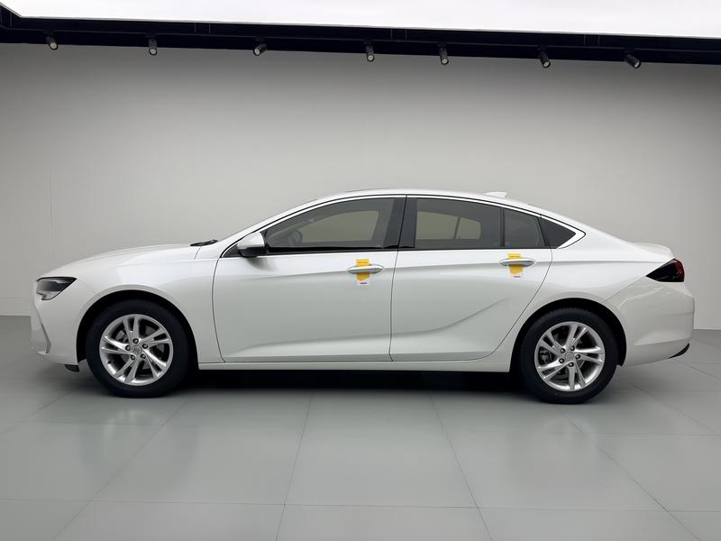 Buick Regal 2023