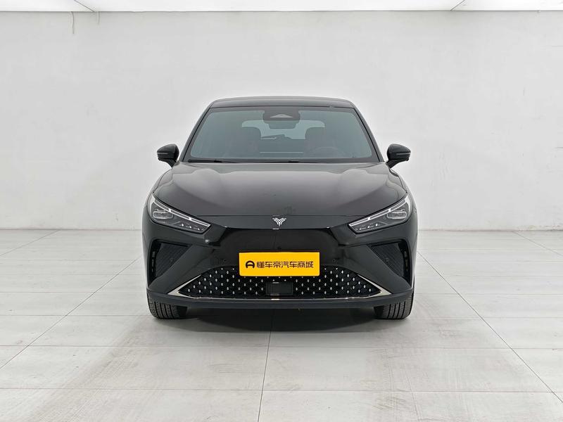 Neta Nezha L 2024