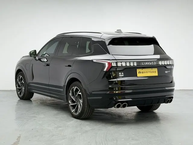 LYNK & CO Lynk &Co. 09 EM-P 2.0TD Performance version Six-seater Ultra