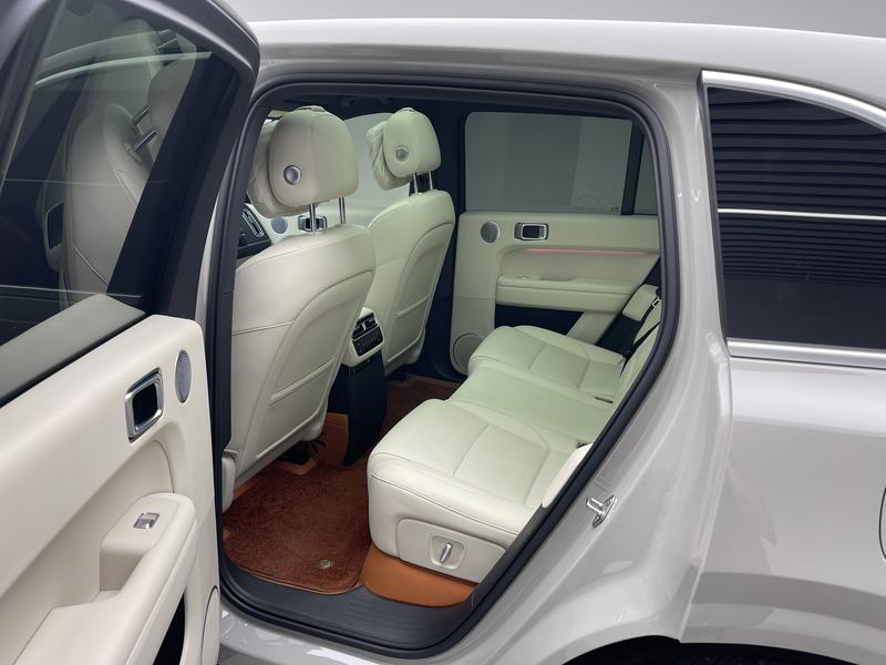 Li Auto Ideal L6 2024